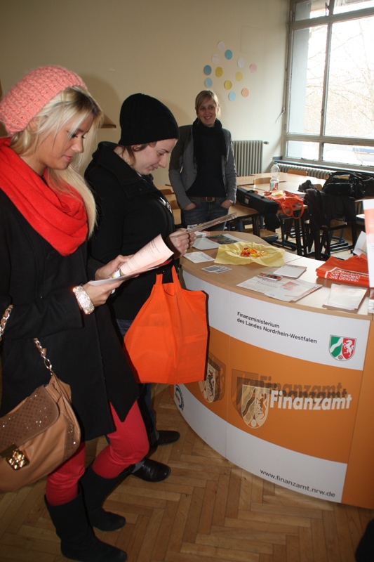 Frau angelegenheiten dating-sites legitim