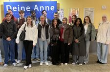 Foto Anne Frank 1 zugeschnitten