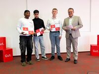 IMG 5762 Dinero quer